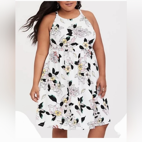 TORRID Textured Floral Dress NEW (2X) - Picture 4 of 7